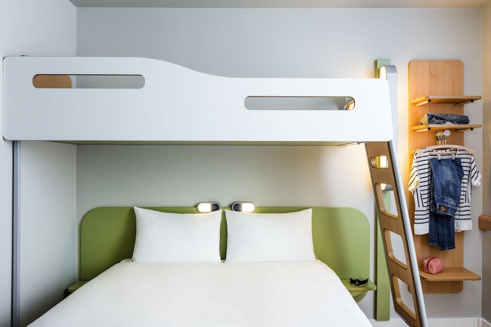 Ibis Budget Saint Quentin Yvelines - Velodrome Montigny-le-Bretonneux Exterior foto